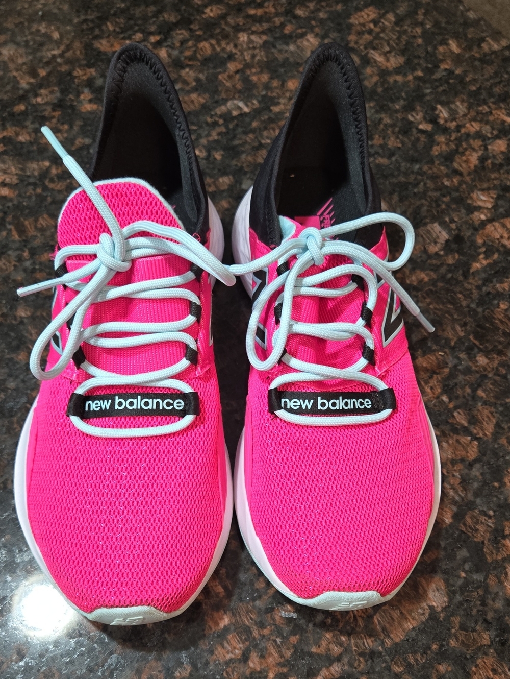 Women's New Balance, Size 8